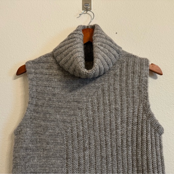 Theory Beylor T Caresse Mohair Yak Wool Turtleneck Sweater Knit Vest Gray P/XS - Picture 5 of 15